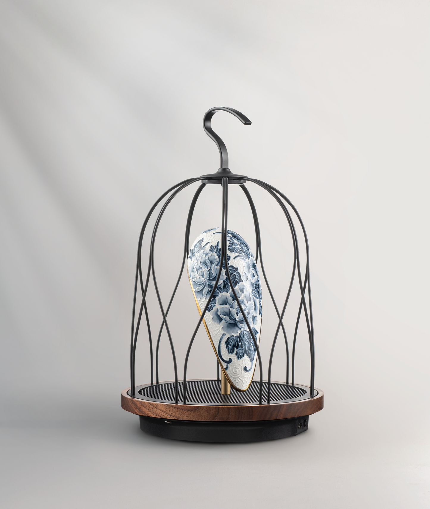 JINGOOs Wireless Audio Light- Blue and White Peony